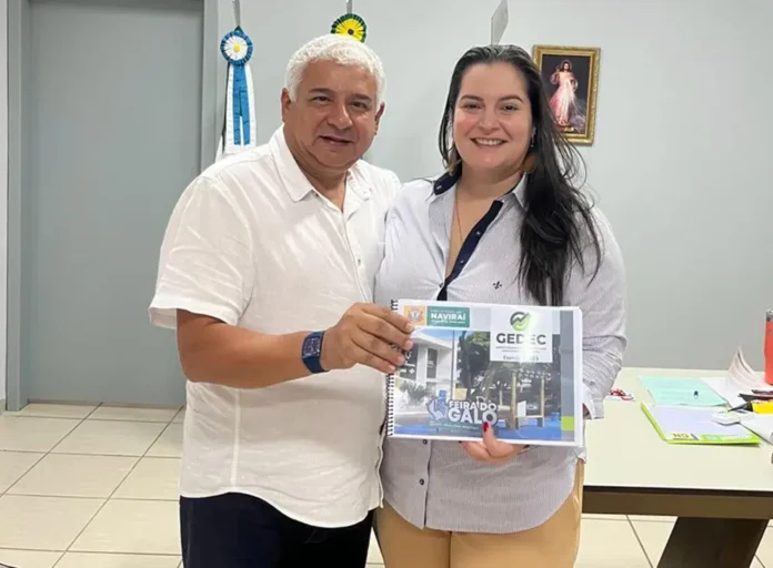 131223-prefeita-recebe-relatorio-de-acoes-executadas-pela-gerencia-de-desenvolvimento-economico-em-2023.jpeg