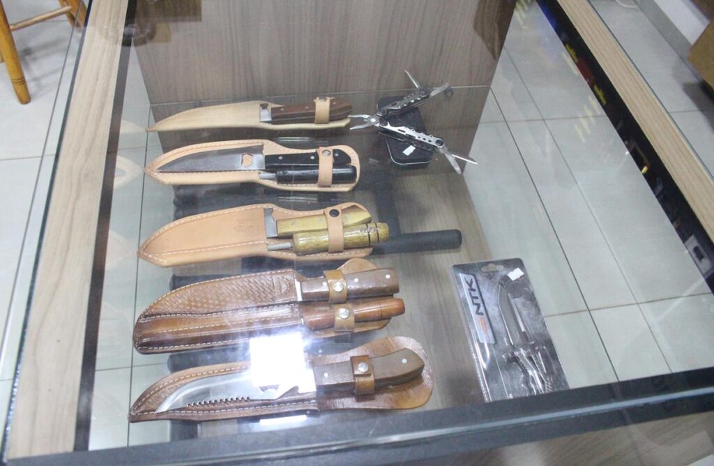 Mais que armas e acessórios loja Precisão oferece uma ampla variedade de artigos para presentes em Amambai Mais que armas e acessórios loja Precisão oferece uma ampla variedade de artigos para presentes em Amambai