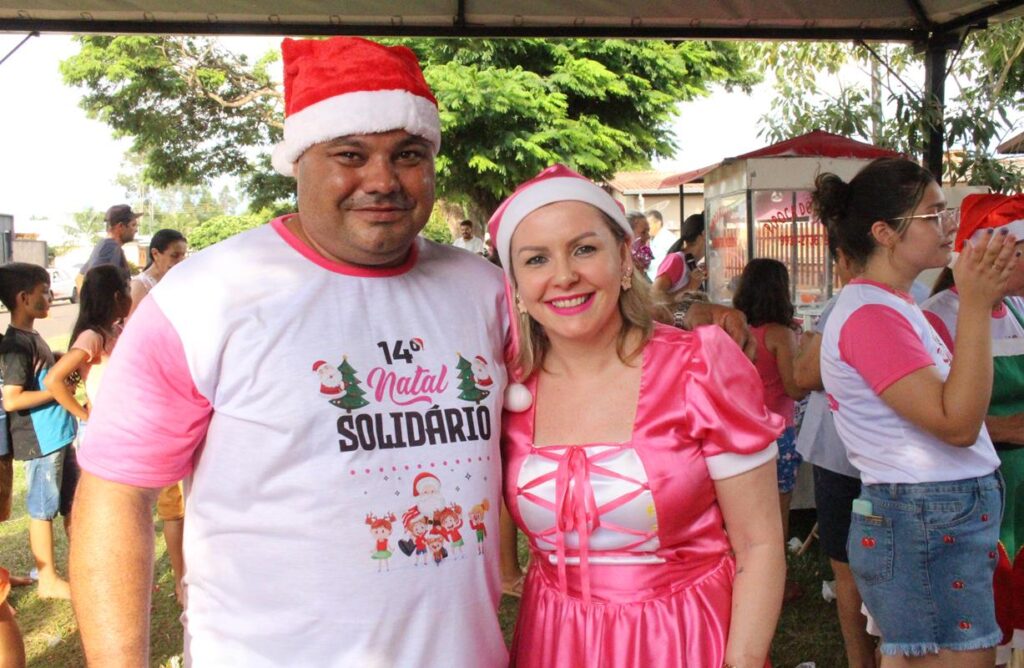 Sucesso total 14º Natal Solidário Amigos da Janete Córdoba distribuiu mais de 1.500 brinquedos em Amambai Sucesso total 14º Natal Solidário Amigos da Janete Córdoba distribuiu mais de 1.500 brinquedos em Amambai