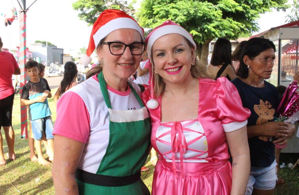 Sucesso total 14º Natal Solidário Amigos da Janete Córdoba distribuiu mais de 1.500 brinquedos em Amambai Sucesso total 14º Natal Solidário Amigos da Janete Córdoba distribuiu mais de 1.500 brinquedos em Amambai