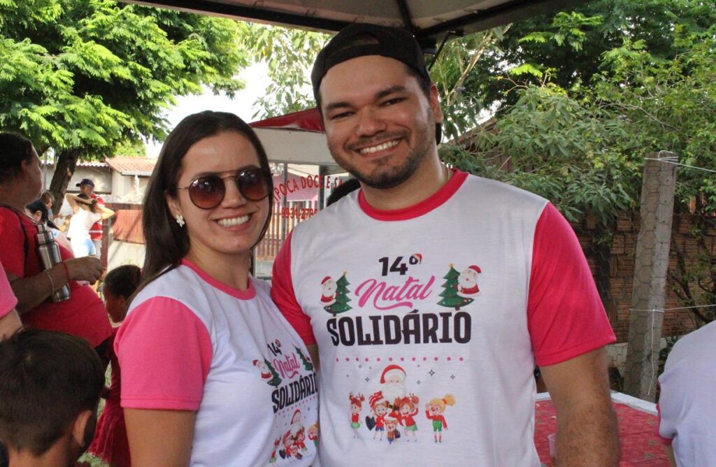 Sucesso total 14º Natal Solidário Amigos da Janete Córdoba distribuiu mais de 1.500 brinquedos em Amambai Sucesso total 14º Natal Solidário Amigos da Janete Córdoba distribuiu mais de 1.500 brinquedos em Amambai