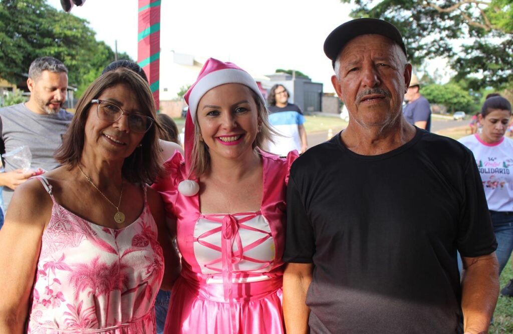 Sucesso total 14º Natal Solidário Amigos da Janete Córdoba distribuiu mais de 1.500 brinquedos em Amambai Sucesso total 14º Natal Solidário Amigos da Janete Córdoba distribuiu mais de 1.500 brinquedos em Amambai