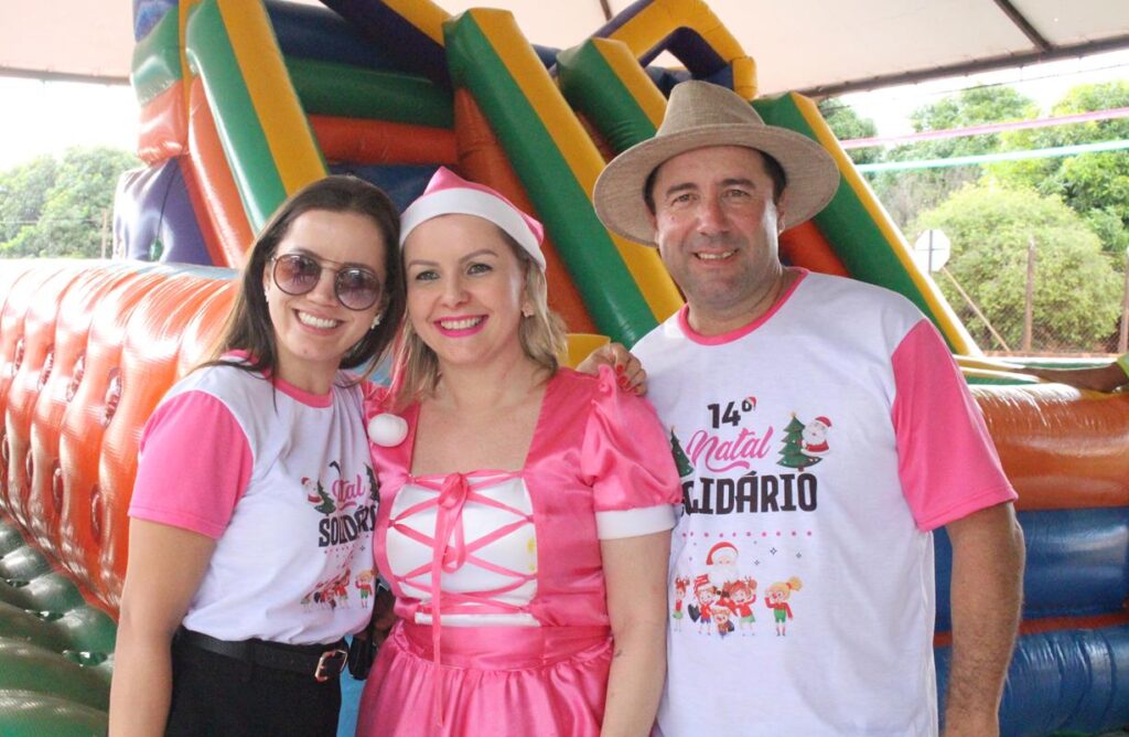 Sucesso total 14º Natal Solidário Amigos da Janete Córdoba distribuiu mais de 1.500 brinquedos em Amambai Sucesso total 14º Natal Solidário Amigos da Janete Córdoba distribuiu mais de 1.500 brinquedos em Amambai