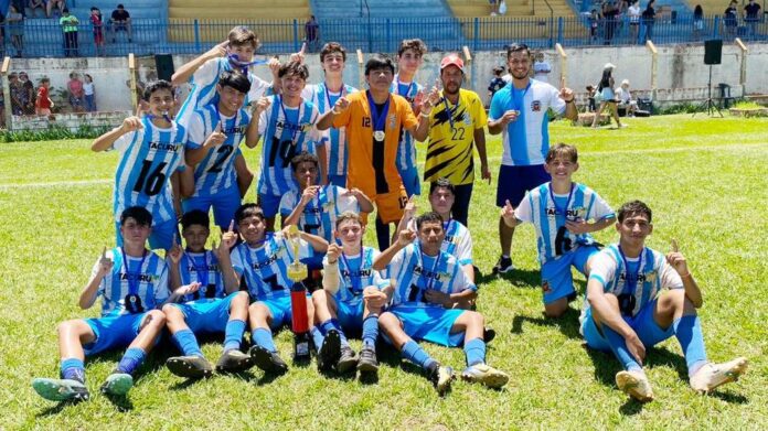 Equipe do Cruzeirinho comandada pelo técnico Claudinho também teve o artilheiro e o goleiro menos vazado do certame.