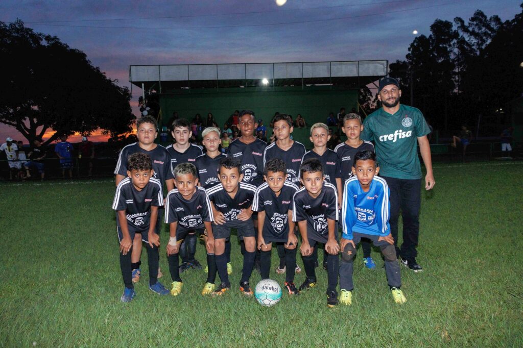 Prefeitura de Naviraí, por meio da GEREL, concluiu a 3ª Copa Carneirinho de Futebol Suíço