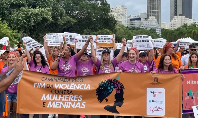 caminhada_fimdaviolenciacontra_mulher1