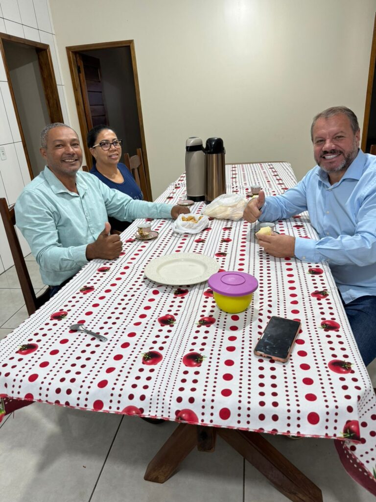 Prefeito de Paranhos, Donizete Viaro visita moradores do município Prefeito de Paranhos, Donizete Viaro visita moradores do município