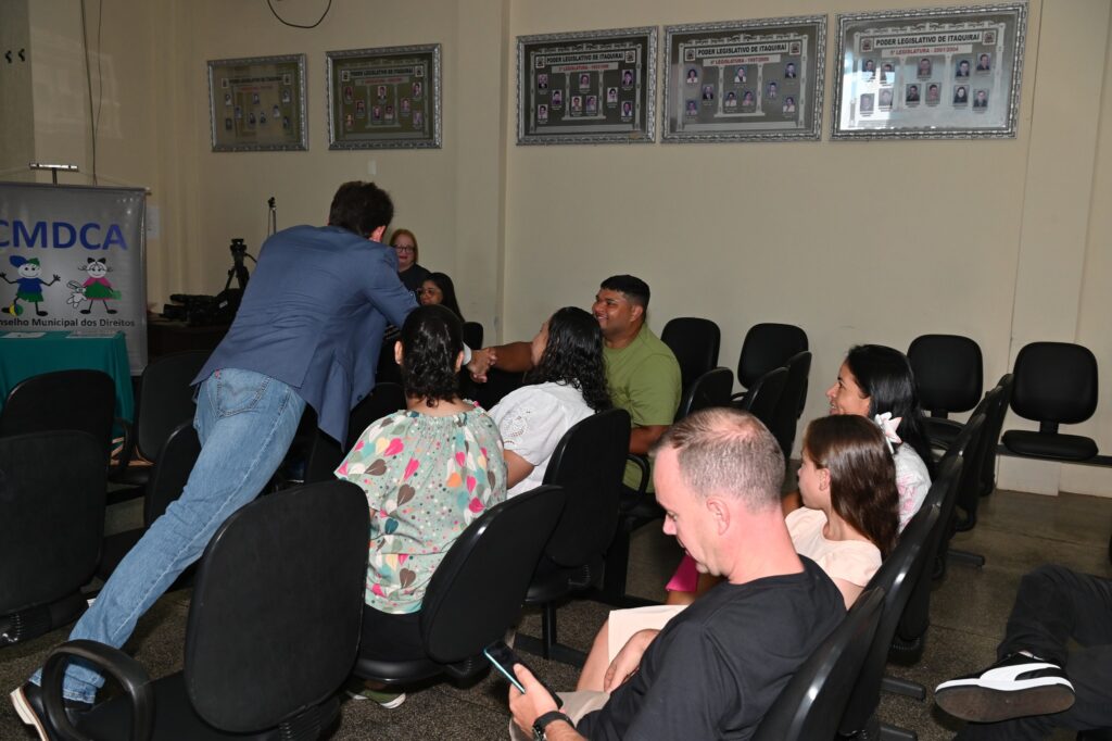 Prefeitura de Itaquiraí empossa novos conselheiros tutelares e diploma suplentes Prefeitura de Itaquiraí empossa novos conselheiros tutelares e diploma suplentes