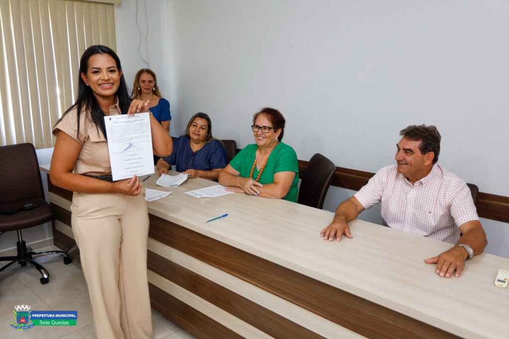Prefeitura de Sete Quedas realiza solenidade de posse dos novos membros do Conselho Tutelar Prefeitura de Sete Quedas realiza solenidade de posse dos novos membros do Conselho Tutelar