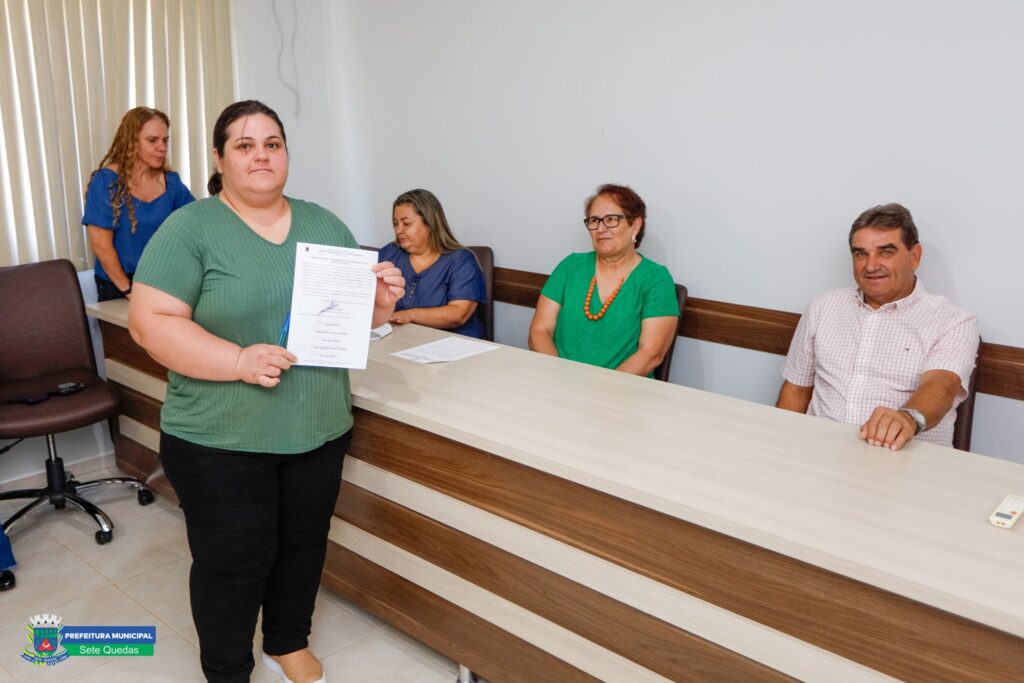 Prefeitura de Sete Quedas realiza solenidade de posse dos novos membros do Conselho Tutelar Prefeitura de Sete Quedas realiza solenidade de posse dos novos membros do Conselho Tutelar