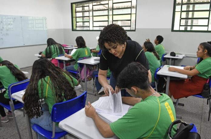Escola-Estadual-Carmelita-Canale-Rebua-Foto-Bruno-Rezende-09-730x480