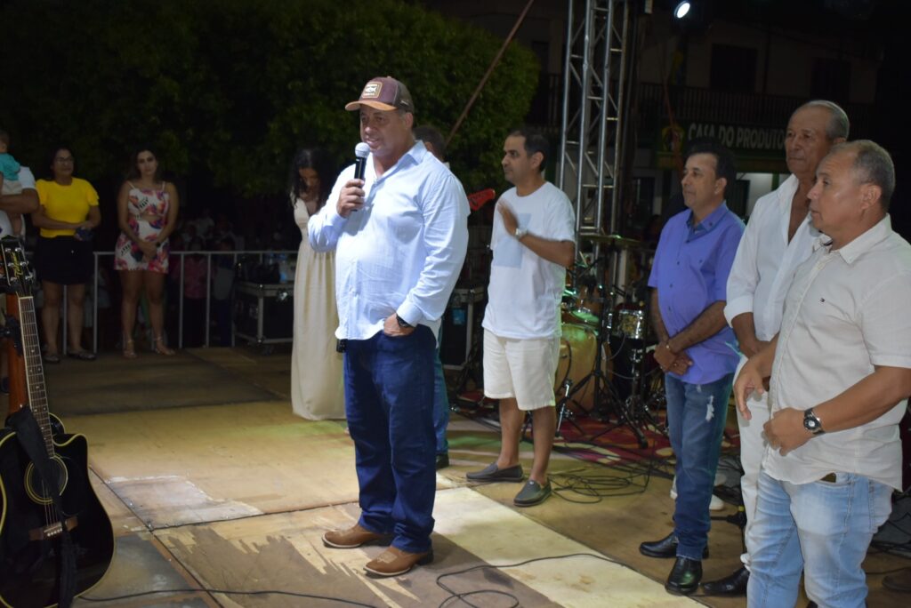 Recorde de público marca a festa da virada em Paranhos Recorde de público marca a festa da virada em Paranhos