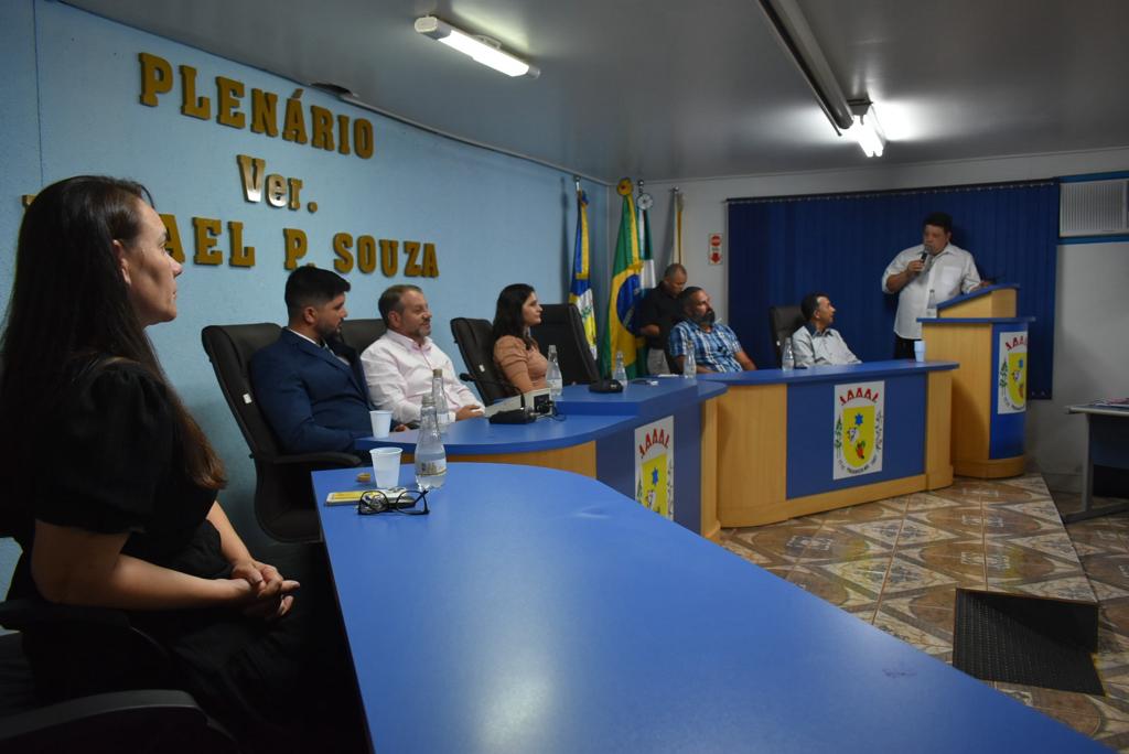 Solenidade na Câmara marcou a posse dos novos conselheiros tutelares em Paranhos Solenidade na Câmara marcou a posse dos novos conselheiros tutelares em Paranhos