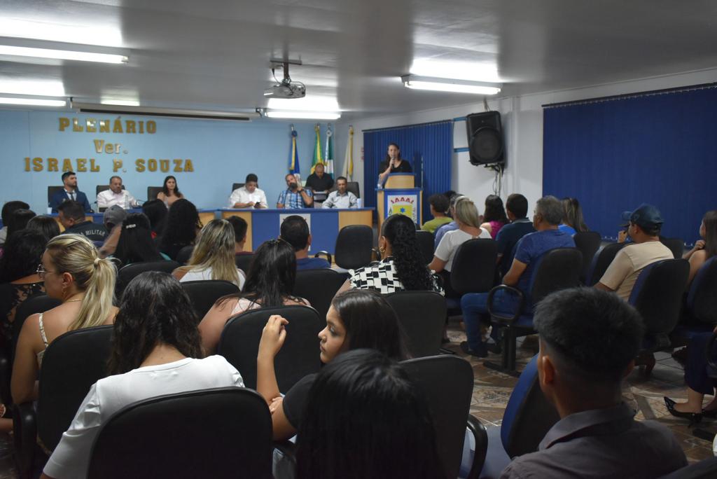 Solenidade na Câmara marcou a posse dos novos conselheiros tutelares em Paranhos Solenidade na Câmara marcou a posse dos novos conselheiros tutelares em Paranhos
