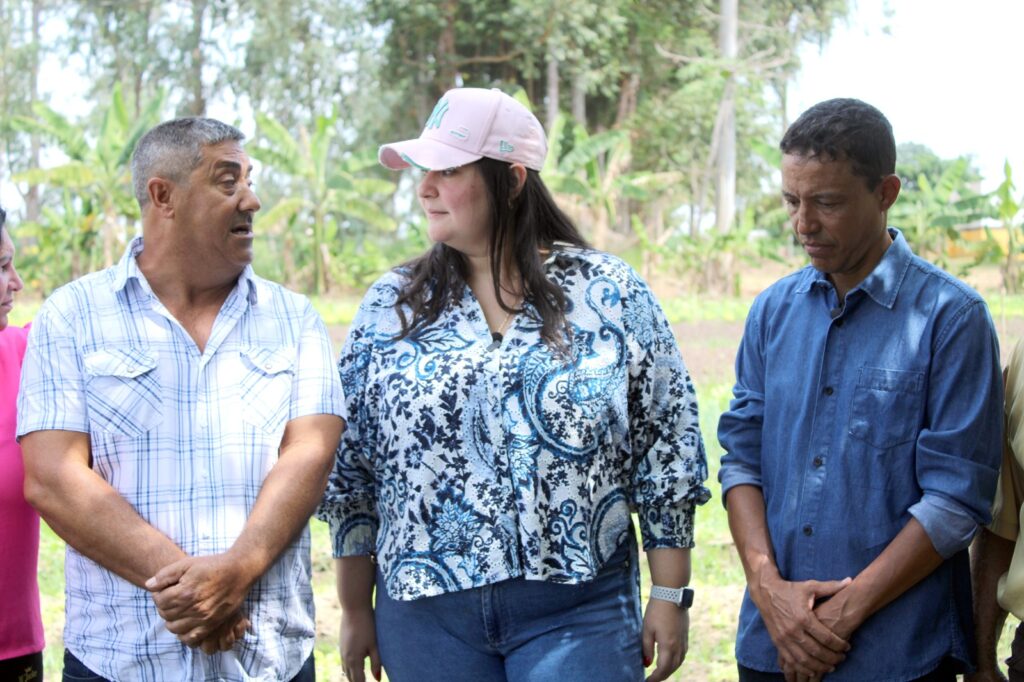 Prefeitura de Naviraí leva melhorias de infraestrutura ao Cinturão Verde e fortalece a agricultura familiar Prefeitura de Naviraí leva melhorias de infraestrutura ao Cinturão Verde e fortalece a agricultura familiar
