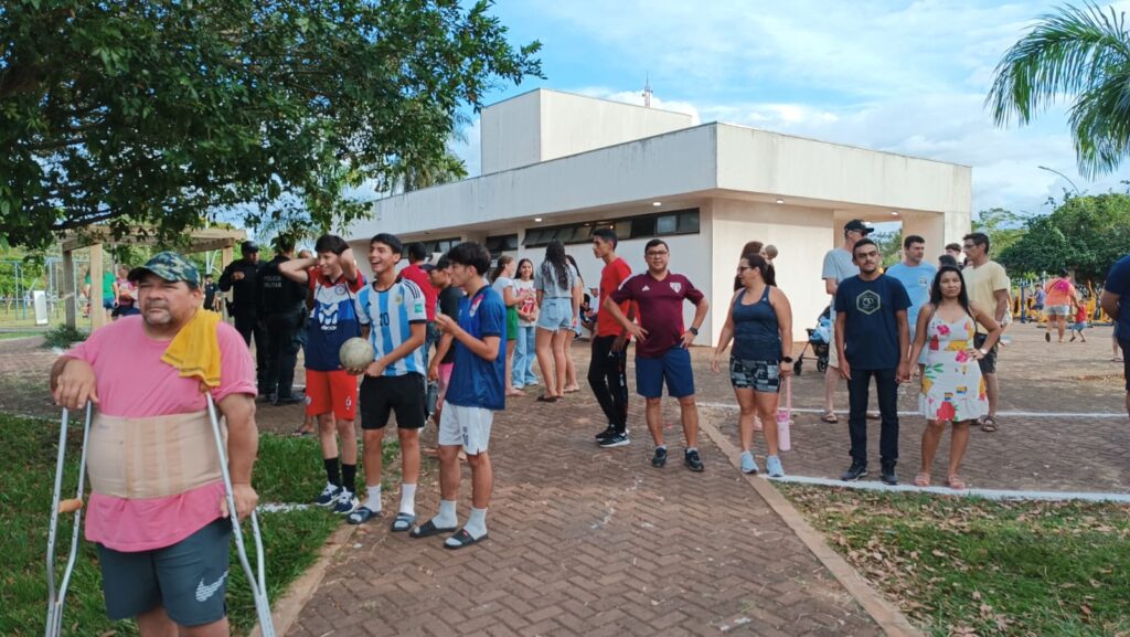 Coordenador regional do Governo de MS Eder Espindola destaca sucesso do Projeto Verão no Parque em Ponta Porã Coordenador regional do Governo de MS Eder Espindola destaca sucesso do Projeto Verão no Parque em Ponta Porã