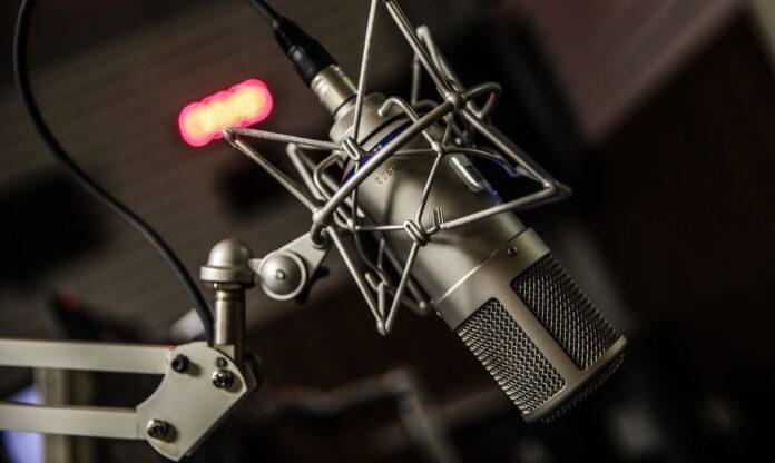 microfone.radio0709201437