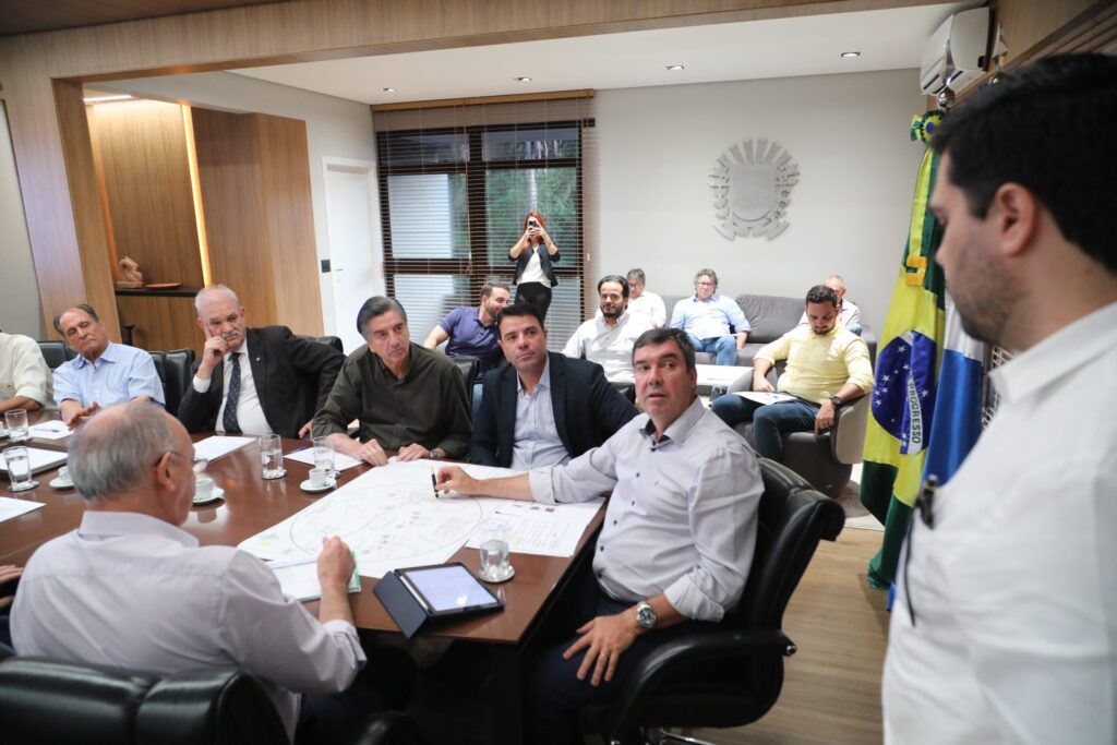Com recursos do Estado, obras de asfalto e drenagem vão avançar por Caarapó Com recursos do Estado, obras de asfalto e drenagem vão avançar por Caarapó