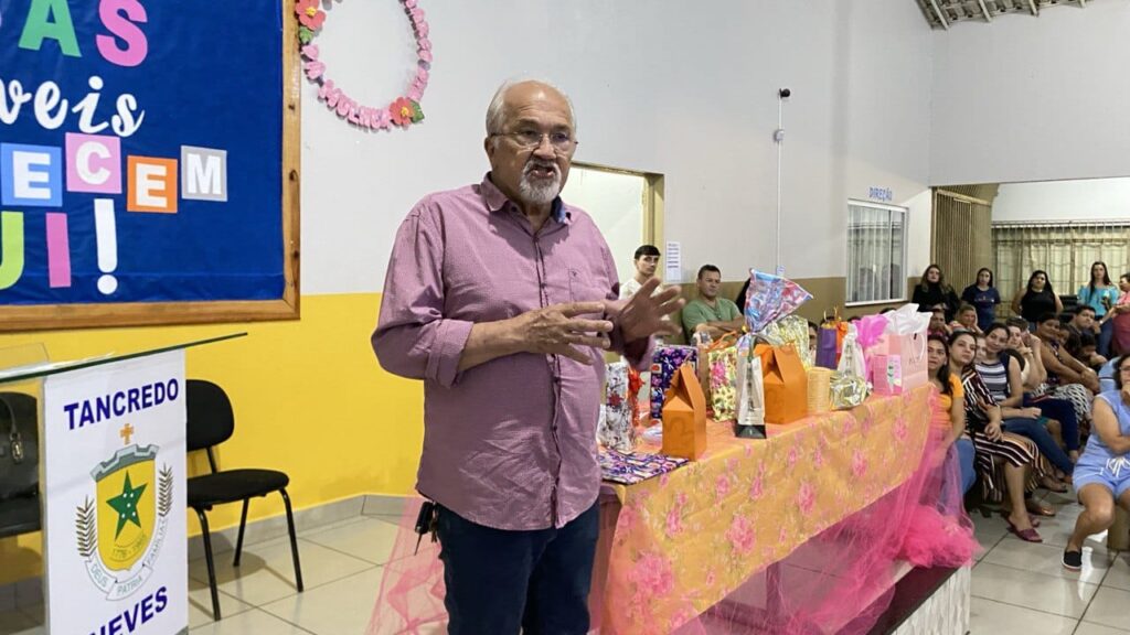 Secretaria de Educação promove reuniões nas escolas da Rede Municipal de Ensino de Iguatemi Secretaria de Educação promove reuniões nas escolas da Rede Municipal de Ensino de Iguatemi