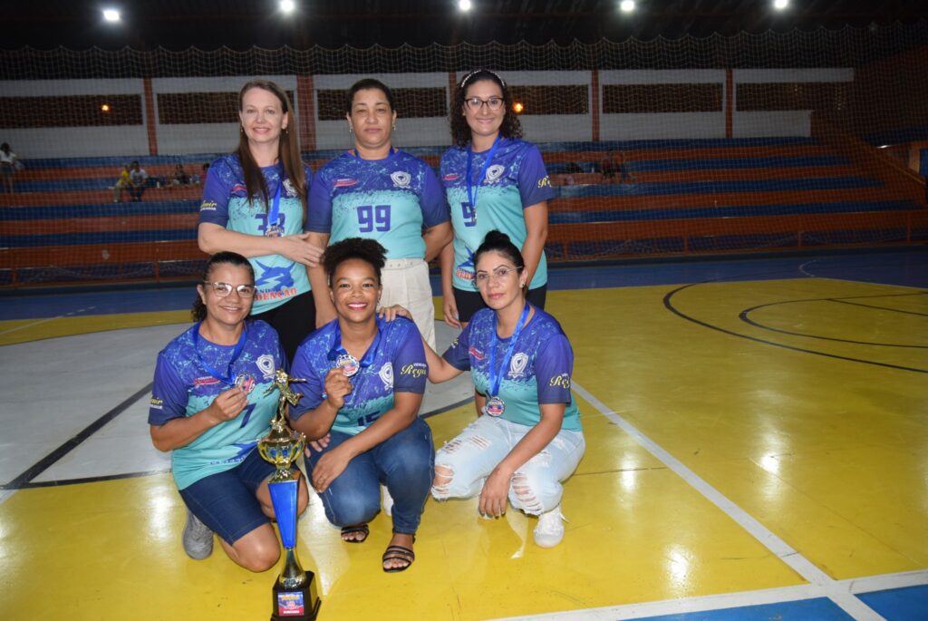 Equipe do Pátio de Obras conquista o bicampeonato do Entre Servidores de Futsal 2024 em Iguatemi Equipe do Pátio de Obras conquista o bicampeonato do Entre Servidores de Futsal 2024 em Iguatemi