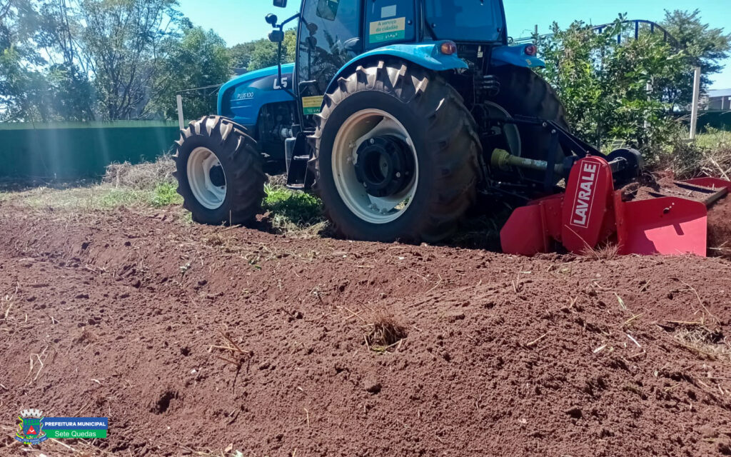 Projeto Horta Escolar cultiva conhecimento e sustentabilidade em Sete Quedas Projeto Horta Escolar cultiva conhecimento e sustentabilidade em Sete Quedas