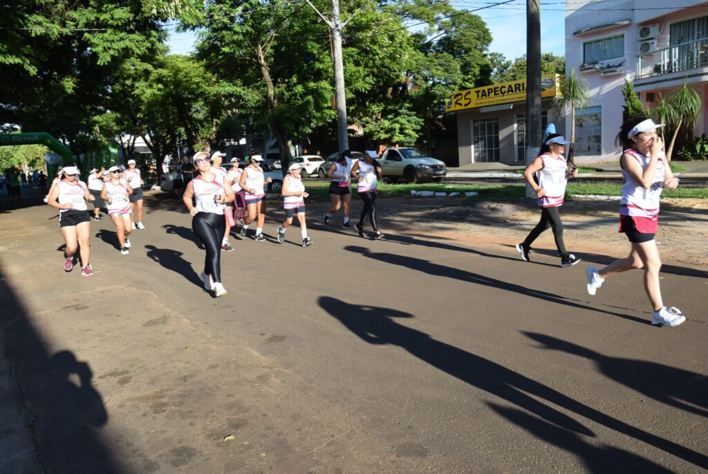 14ª Corrida Solidária Feminina mais uma vez foi um sucesso em Iguatemi 14ª Corrida Solidária Feminina mais uma vez foi um sucesso em Iguatemi