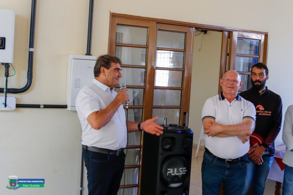 Em Sete Quedas, prefeito e presidente da Câmara participam de ato de entrega de energia solar no Lar São Cristóvão Em Sete Quedas, prefeito e presidente da Câmara participam de ato de entrega de energia solar no Lar São Cristóvão