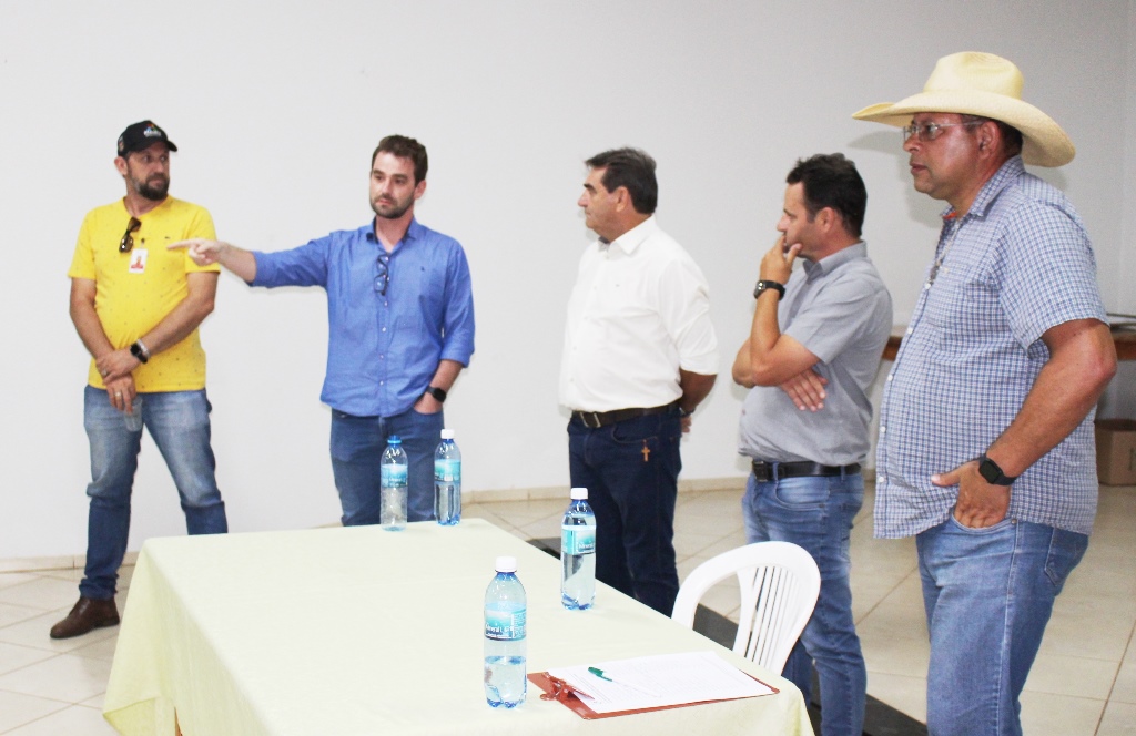 Em reunião no Sindicato Rural, produtores e segmentos fecham parceria para recuperar estrada do Chorro em Amambai