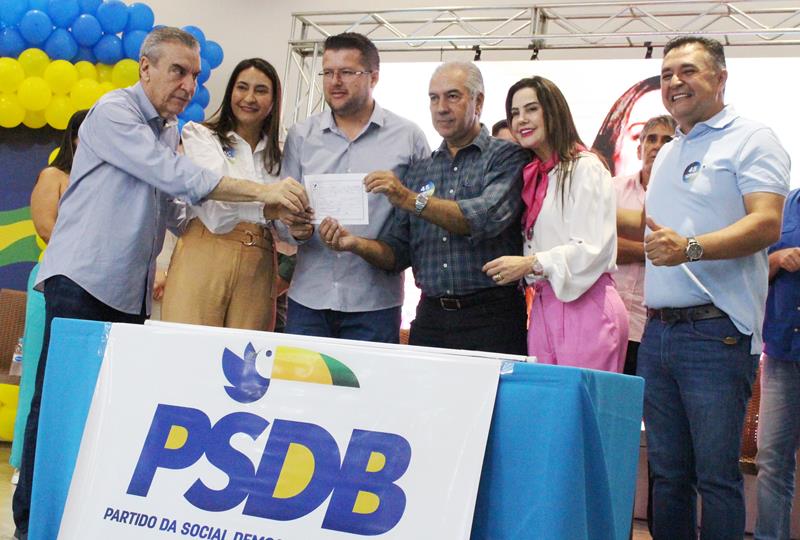 Com a presença de Reinaldo Azambuja, PSDB promove ato de filiação em Aral Moreira