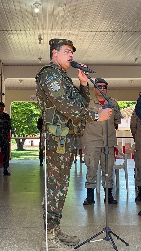 Exército ativa Esquadrão em Iguatemi, com a presença do prefeito e general da brigada