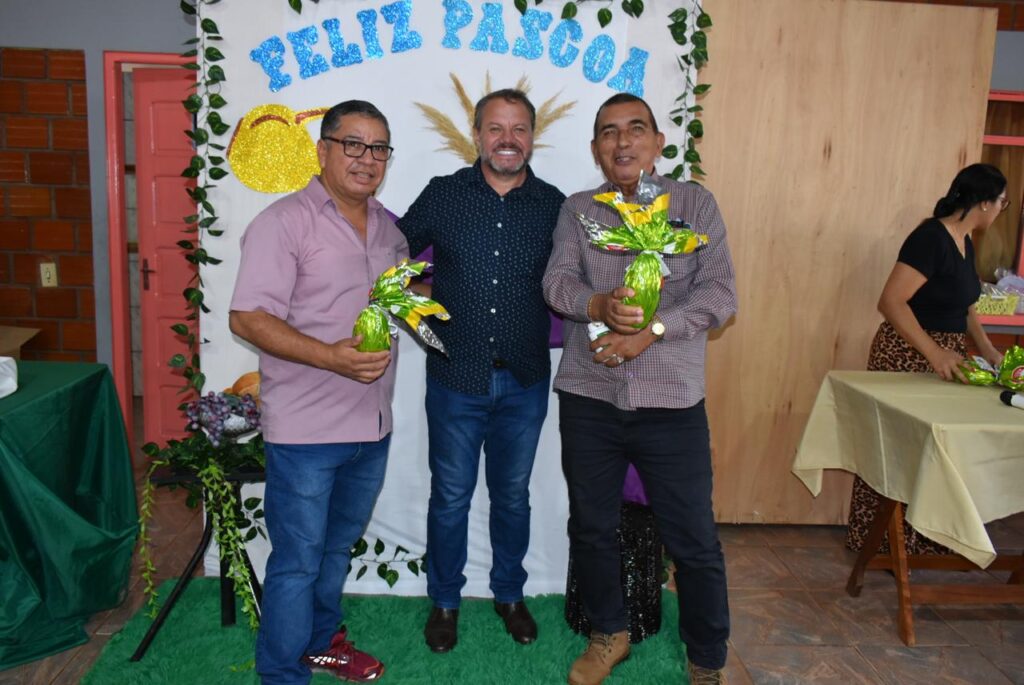 Prefeitura realizou celebração de Páscoa com o grupo da melhor idade em Paranhos Prefeitura realizou celebração de Páscoa com o grupo da melhor idade em Paranhos