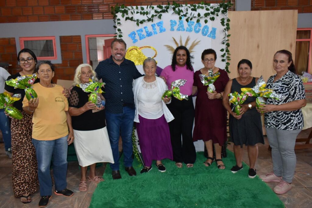 Prefeitura realizou celebração de Páscoa com o grupo da melhor idade em Paranhos Prefeitura realizou celebração de Páscoa com o grupo da melhor idade em Paranhos