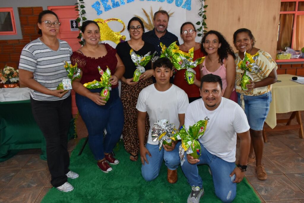 Prefeitura realizou celebração de Páscoa com o grupo da melhor idade em Paranhos Prefeitura realizou celebração de Páscoa com o grupo da melhor idade em Paranhos