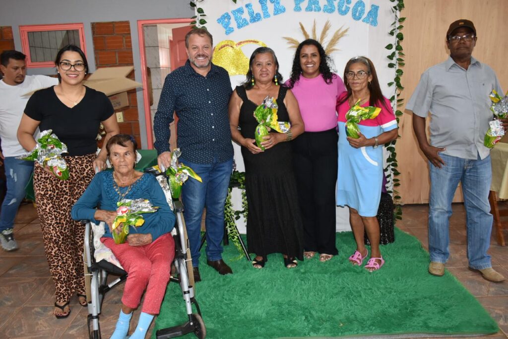 Prefeitura realizou celebração de Páscoa com o grupo da melhor idade em Paranhos Prefeitura realizou celebração de Páscoa com o grupo da melhor idade em Paranhos