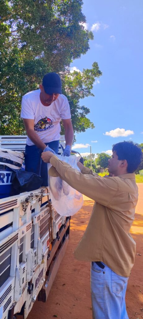 Prefeitura de Paranhos realizou a tradicional distribuição de peixes para a população