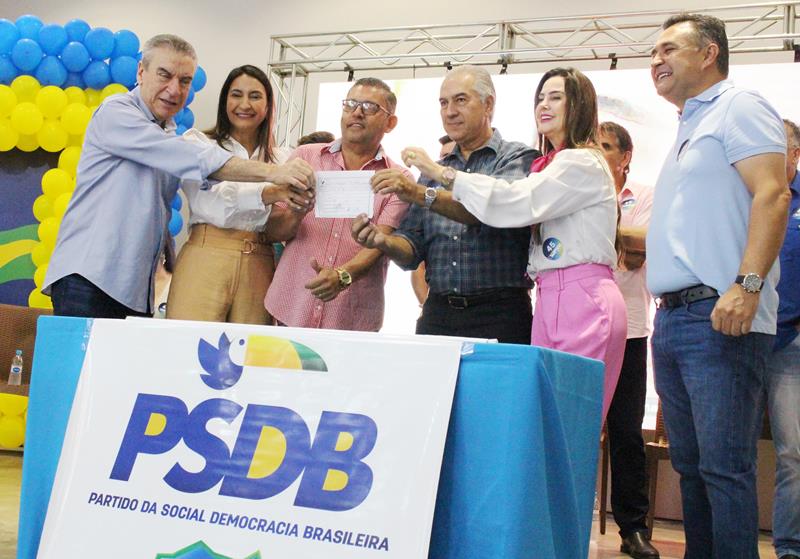 Com a presença de Reinaldo Azambuja, PSDB promove ato de filiação em Aral Moreira