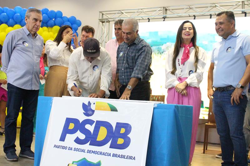 Com a presença de Reinaldo Azambuja, PSDB promove ato de filiação em Aral Moreira