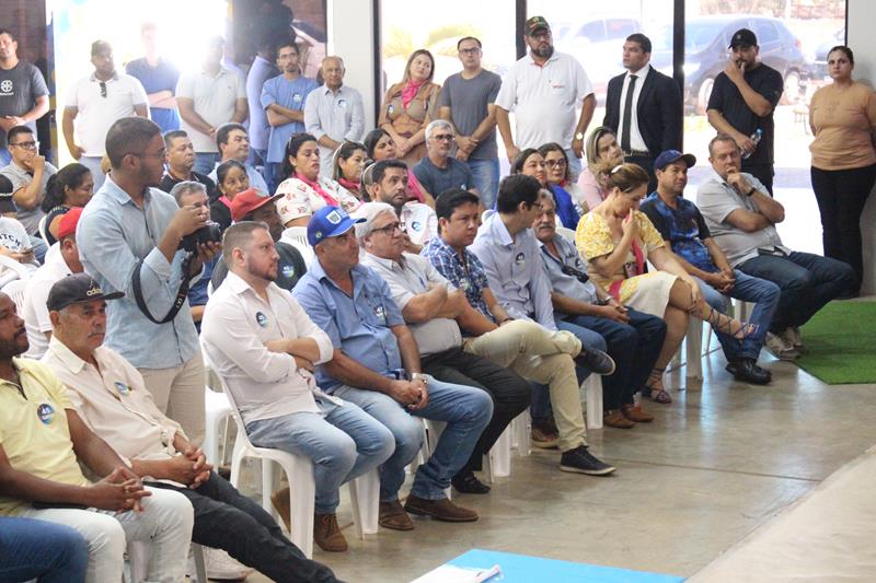 Com a presença de Reinaldo Azambuja PSDB promove ato de filiação em Aral Moreira Com a presença de Reinaldo Azambuja PSDB promove ato de filiação em Aral Moreira