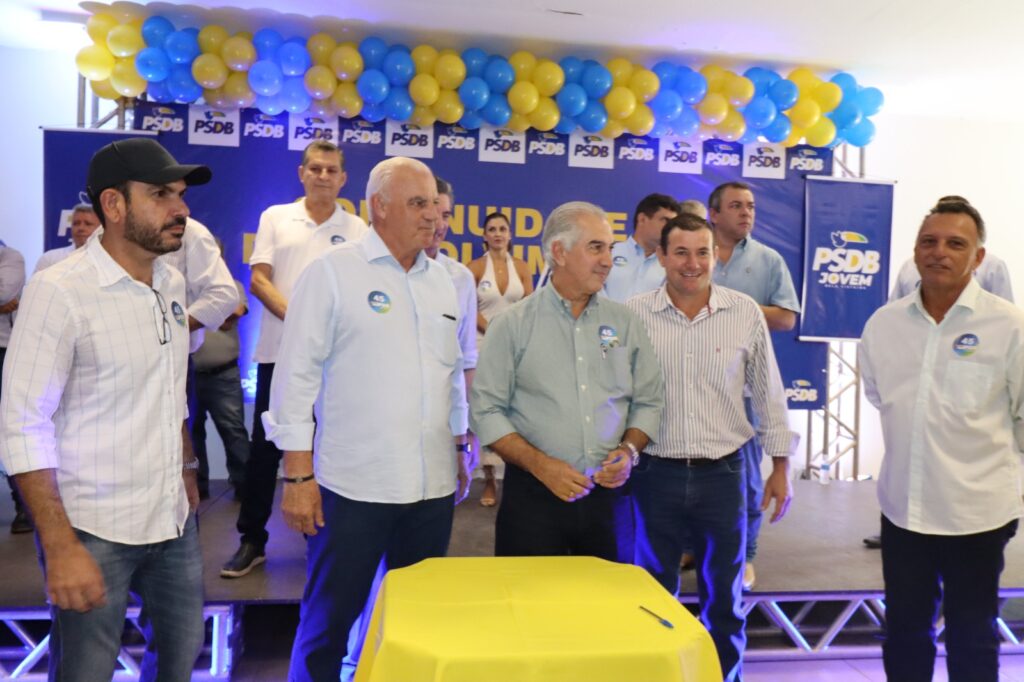 Caravana de Caracol prestigia ato de filiação do PSDB em Bela Vista Caravana de Caracol prestigia ato de filiação do PSDB em Bela Vista