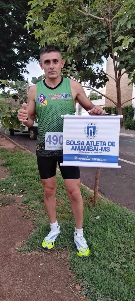 Atleta de Amambai garante 1º lugar no pódio em corrida pedestre em Mundo Novo Atleta de Amambai garante 1º lugar no pódio em corrida pedestre em Mundo Novo