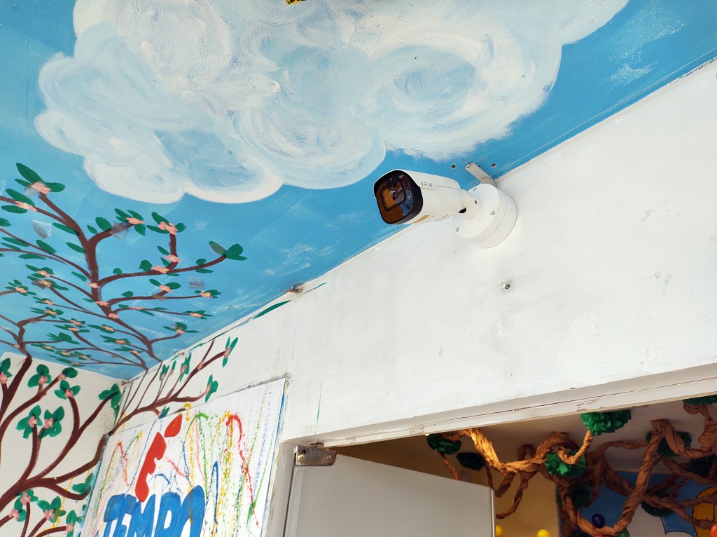Rhaiza Matos é reconhecida como Prefeita Inovadora por implantar câmeras de segurança nas Escolas de Naviraí Rhaiza Matos é reconhecida como Prefeita Inovadora por implantar câmeras de segurança nas Escolas de Naviraí