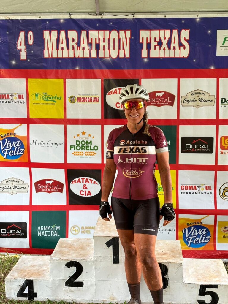 Em dupla com itaporanense ciclista amambaiense Andréia Albuquerque vence prova ciclística em Dourados