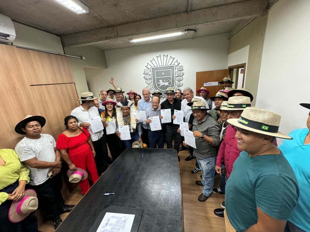 Na Capital, comitiva de Japorã participa do “Municipalismo Ativo” Na Capital, comitiva de Japorã participa do “Municipalismo Ativo”
