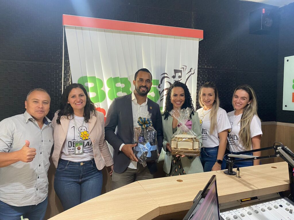 Programa de rádio Conexão 88 completa 7 anos no ar Programa de rádio Conexão 88 completa 7 anos no ar