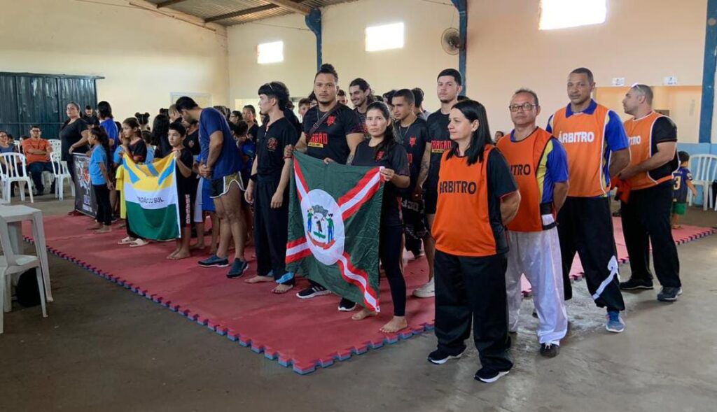 Equipe amambaiense da Dragões de Fogo participa de campeonato estadual de Kung Fu