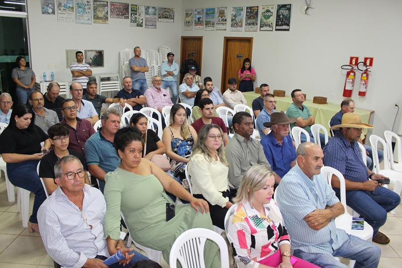 Apresentação no Sindicato Rural em Amambai do trabalho da Polícia Militar Rural em MS