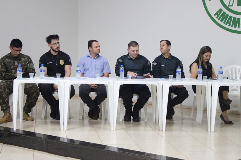 Apresentação no Sindicato Rural em Amambai do trabalho da Polícia Militar Rural em MS