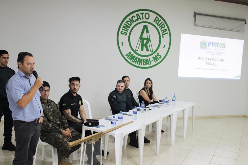 Apresentação no Sindicato Rural em Amambai do trabalho da Polícia Militar Rural em MS