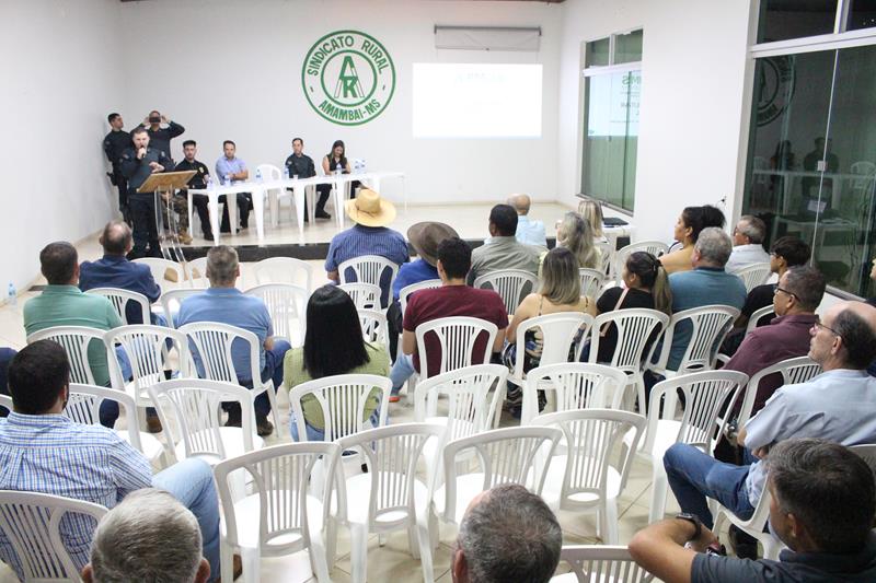 Apresentação no Sindicato Rural em Amambai do trabalho da Polícia Militar Rural em MS