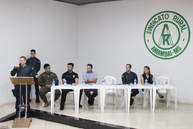 Apresentação no Sindicato Rural em Amambai do trabalho da Polícia Militar Rural em MS